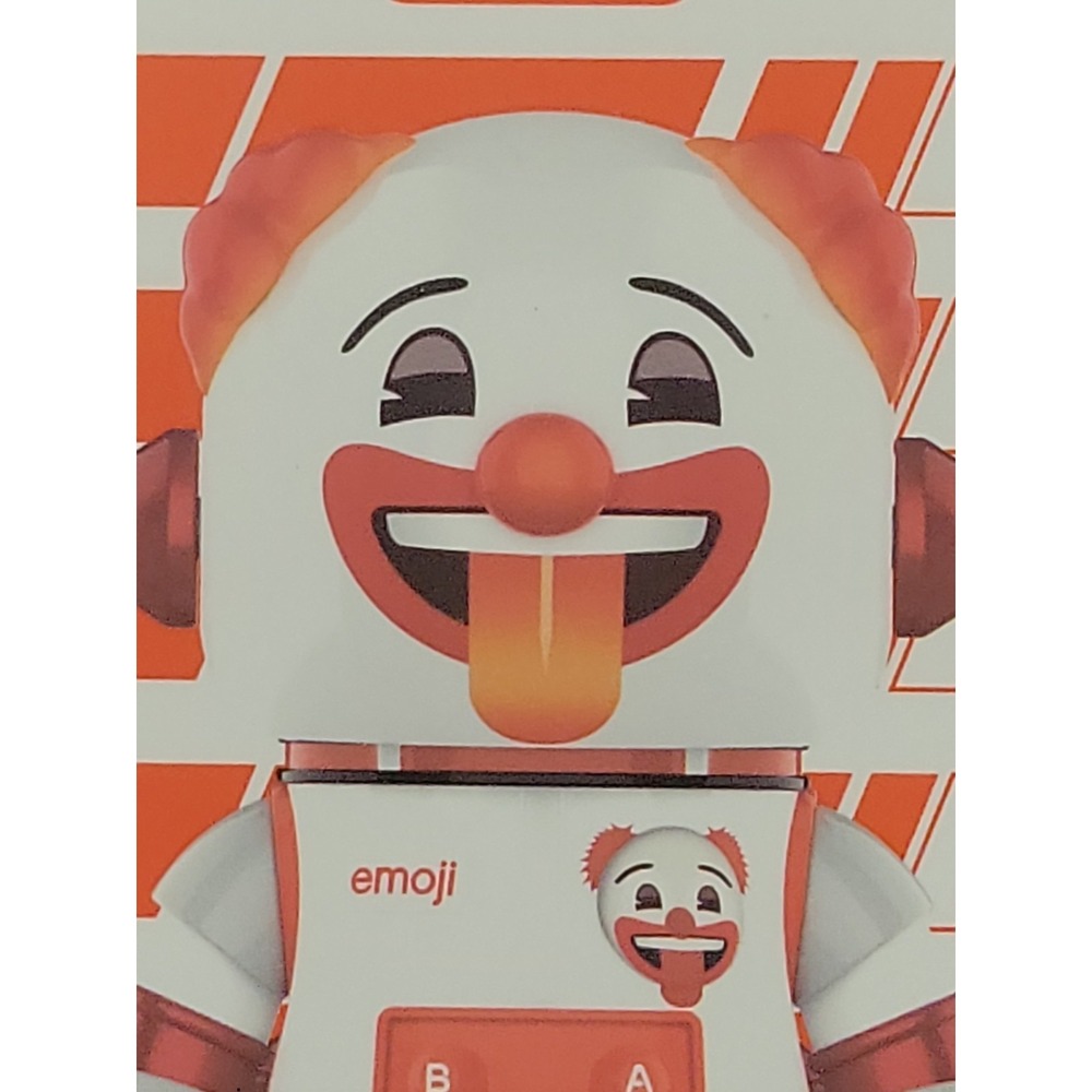 POP MART 100% Mega Space Molly x Emoji Series Figure Doll - Why So Serious